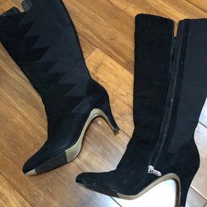 Sexy! Worn 2 times. Leather and suede. 3.5” heel.